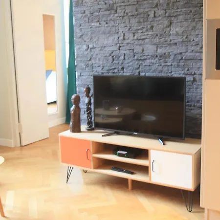 T2 Refait A Neuf Centre Et Apartment *